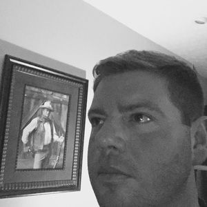 Meet your Posher, Chris